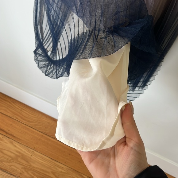 Chicwish- Floral Pleated Dress With Ruffle Detail - L - Picture 12 of 15